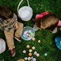 Uova, coniglietti e pulcini